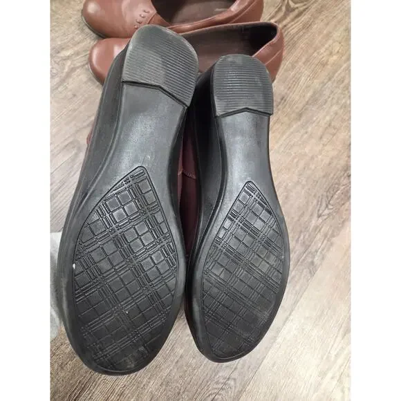Easy Street Comfort Wear Wedge Heels Dark Red Brown Dress Shoes Size 10 - 2 Pair - Picture 8 of 10